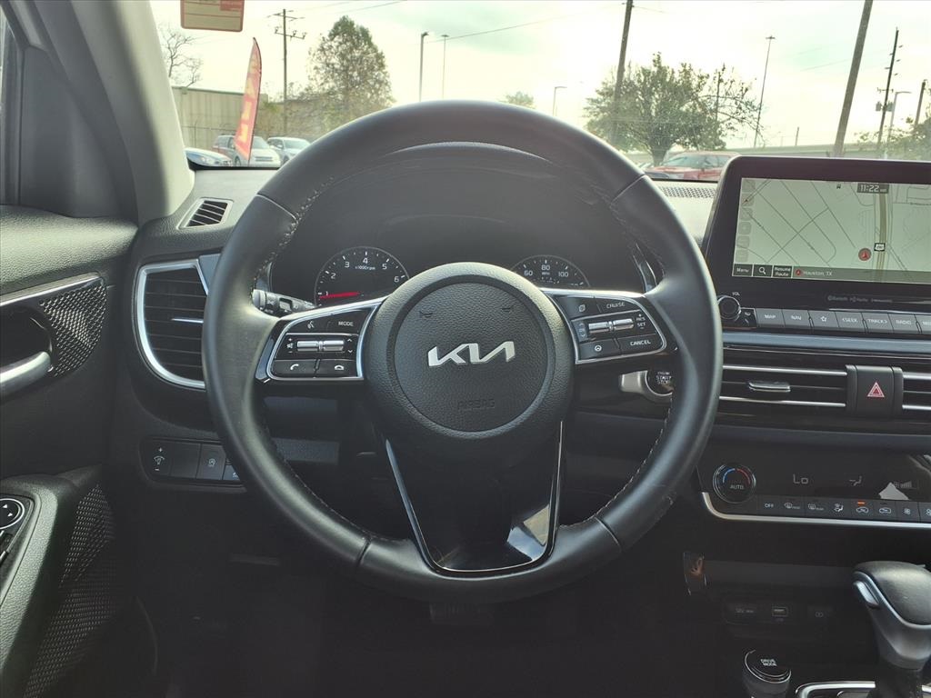 2023 Kia Seltos S Gray at Bayway Cadillac Southwest