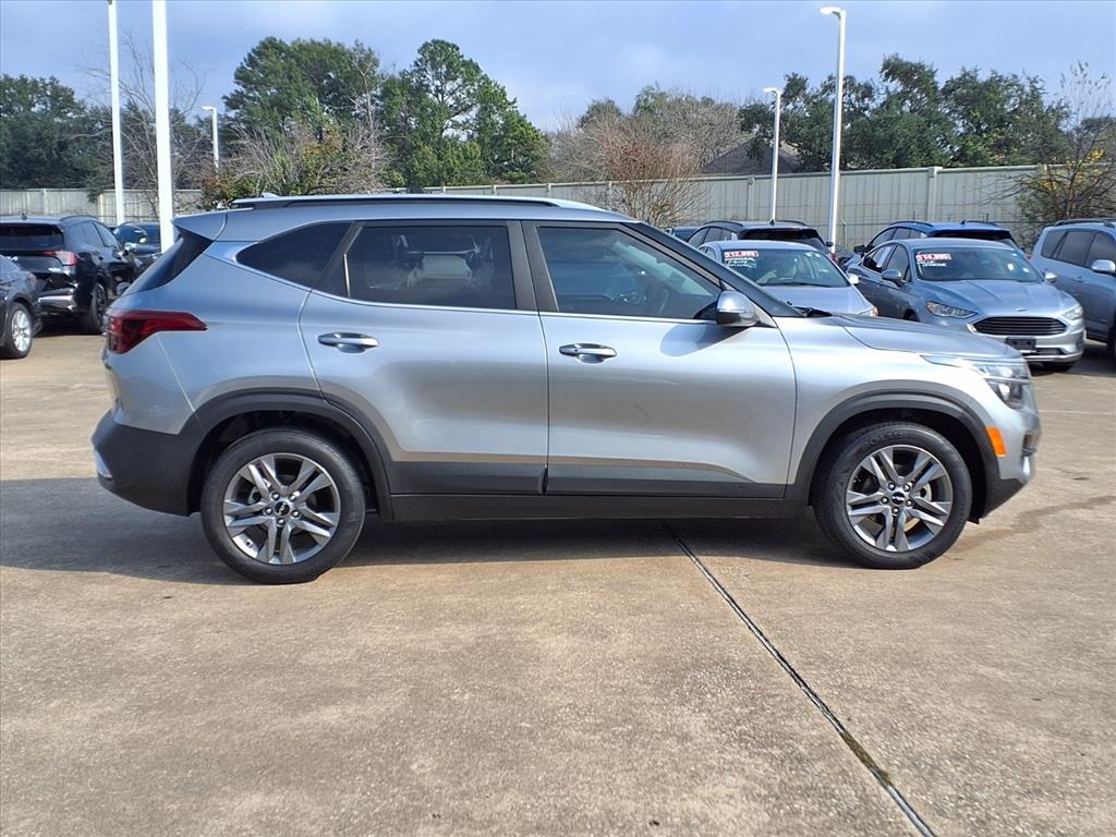 2023 Kia Seltos S Gray at Bayway Cadillac Southwest