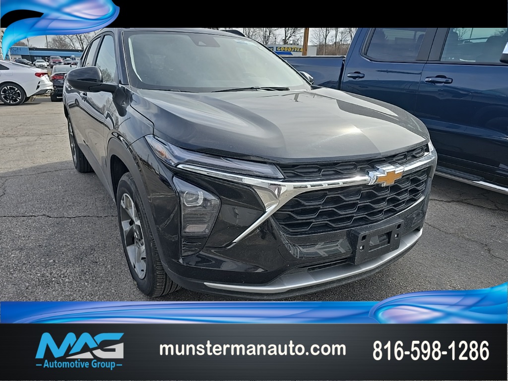 2025 Chevrolet Trax LT FWD