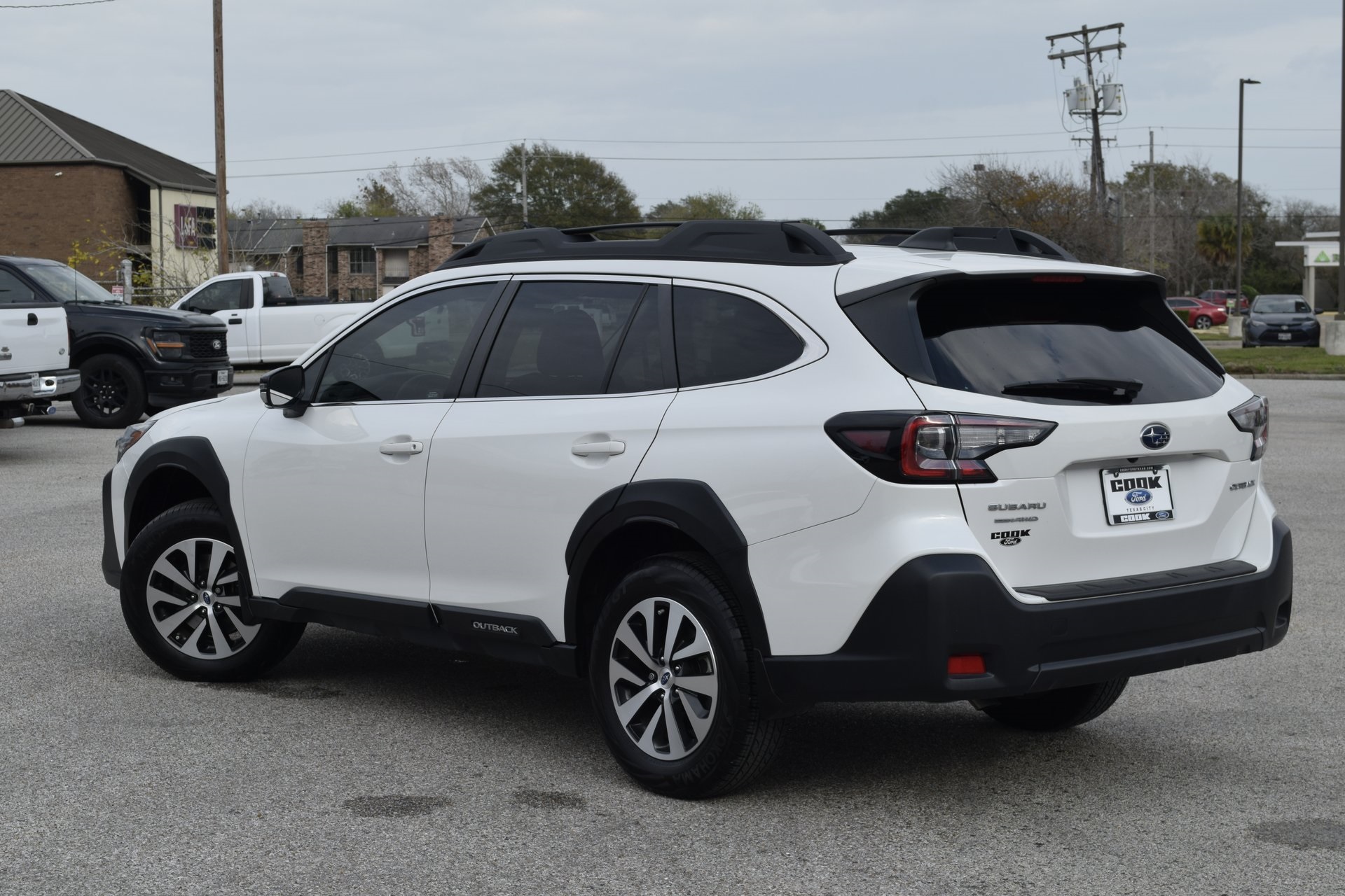 2024 Subaru Outback Premium White at Parkway Family Mazda