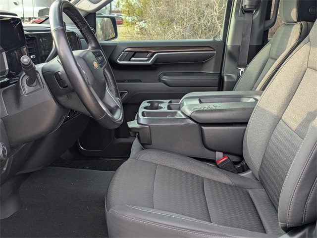 2023 Chevrolet Silverado 1500 LT - 11