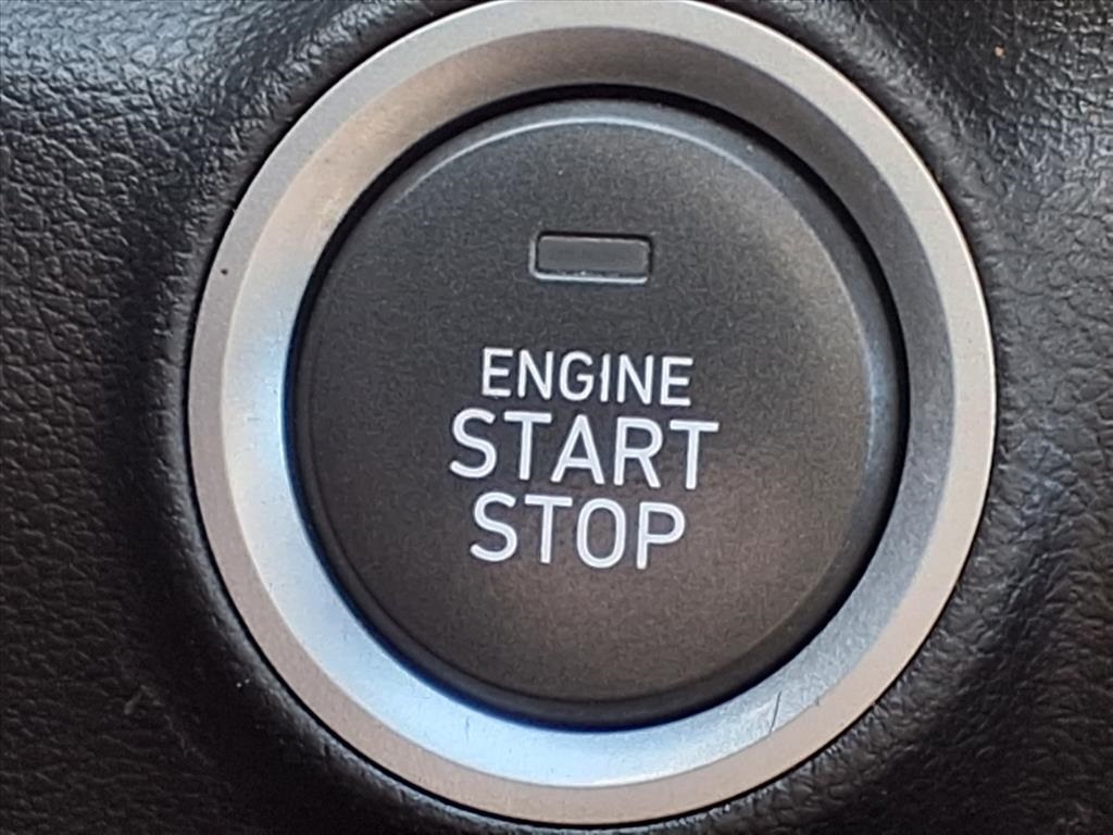 2021 Hyundai Kona SEL Plus - 5