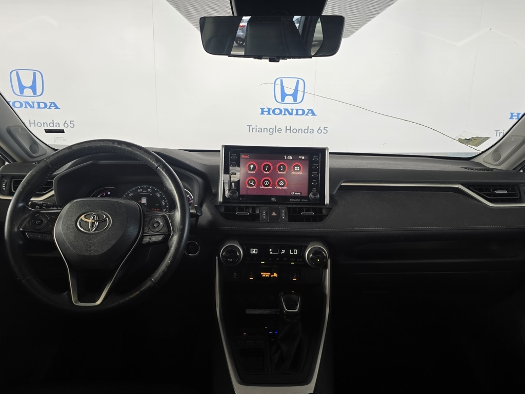 Thumbnail: 2021 Toyota RAV4 - 6