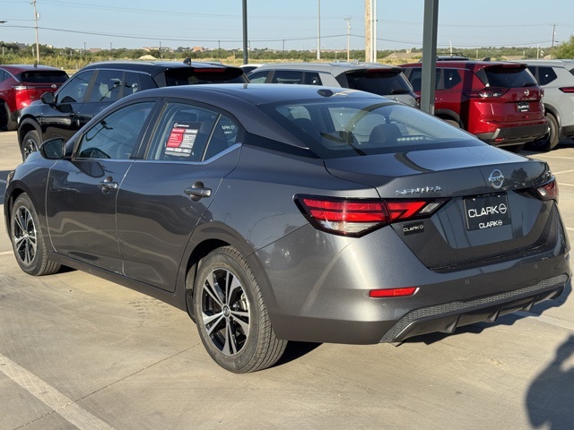 2023 Nissan Sentra SV photo 9