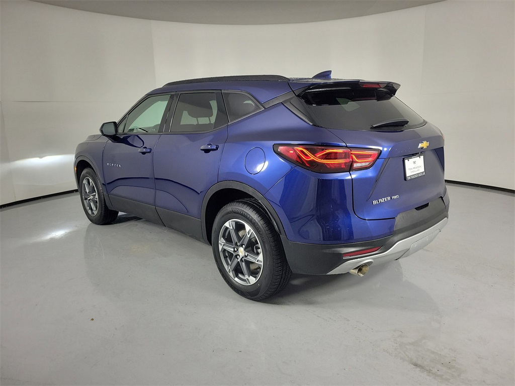 2023 Chevrolet Blazer LT - 2