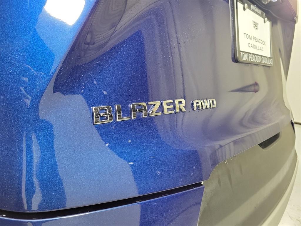 2023 Chevrolet Blazer LT - 4