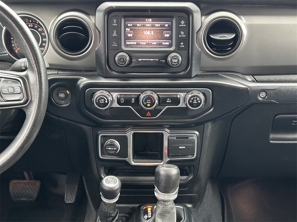 Used Car 2021 Jeep Gladiator  Sport For Sale Under $30,000 In San Marcos, Texas