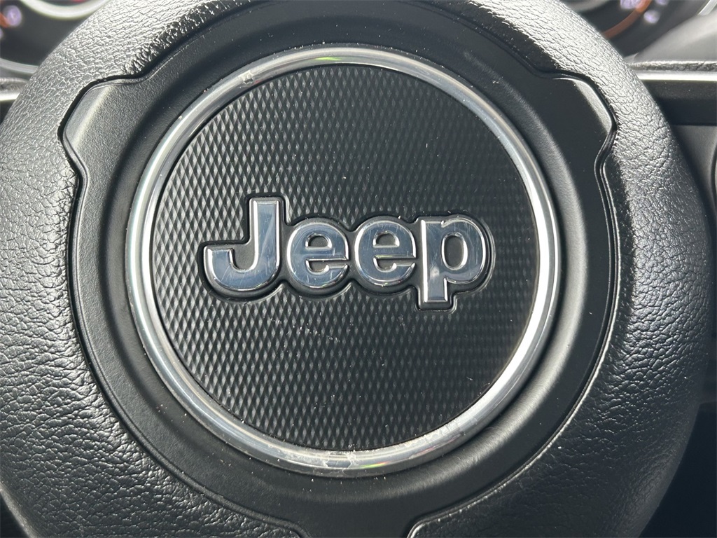 Used Car 2021 Jeep Gladiator  Sport For Sale Under $30,000 In San Marcos, Texas