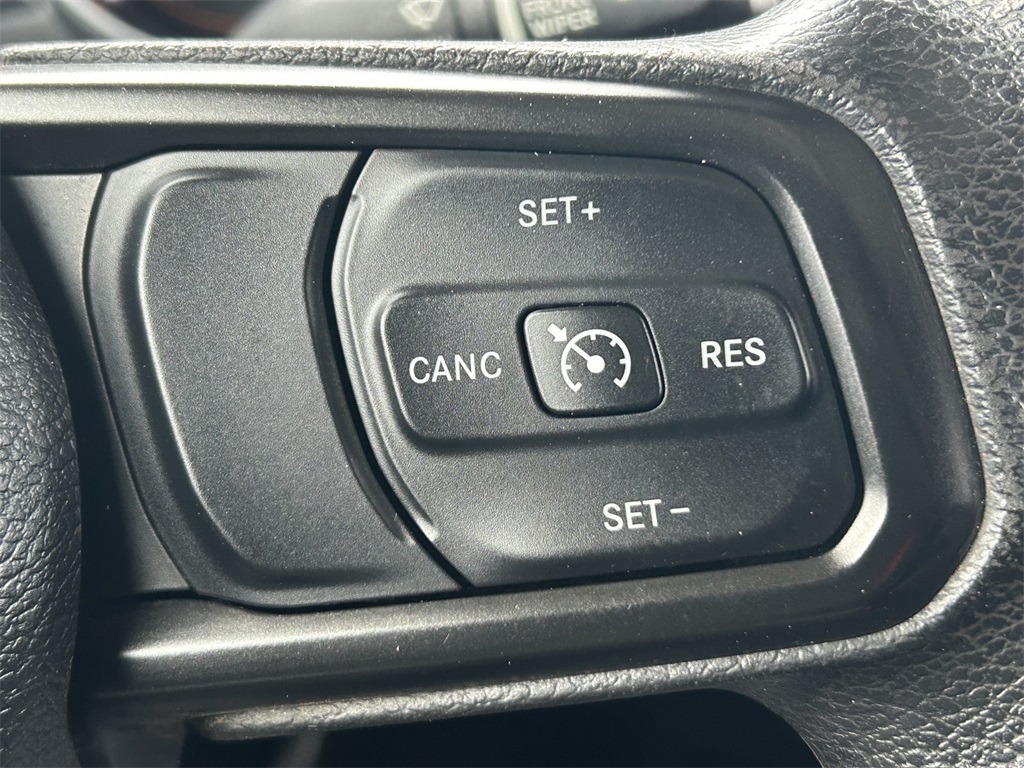 Used Car 2021 Jeep Gladiator  Sport For Sale Under $30,000 In San Marcos, Texas