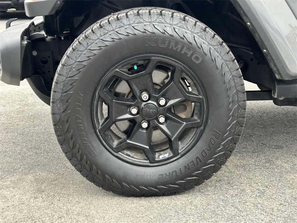 Used Car 2021 Jeep Gladiator  Sport For Sale Under $30,000 In San Marcos, Texas