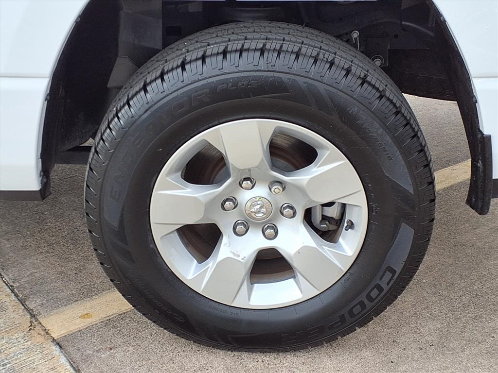 2024 Ram 1500 Big Horn/Lone Star White at DeMontrond Auto Country