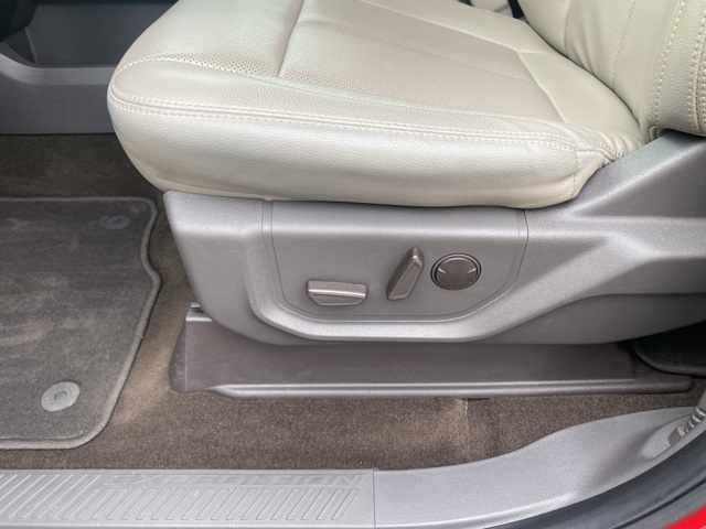 Used Car 2021 Ford Expedition  Xlt For Sale Under $35,000 In San Antonio, Texas