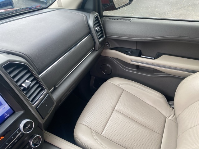 Used Car 2021 Ford Expedition  Xlt For Sale Under $35,000 In San Antonio, Texas