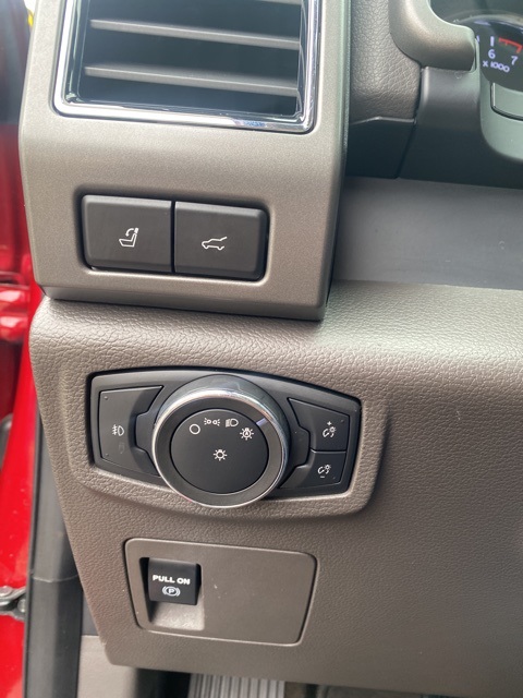 Used Car 2021 Ford Expedition  Xlt For Sale Under $35,000 In San Antonio, Texas