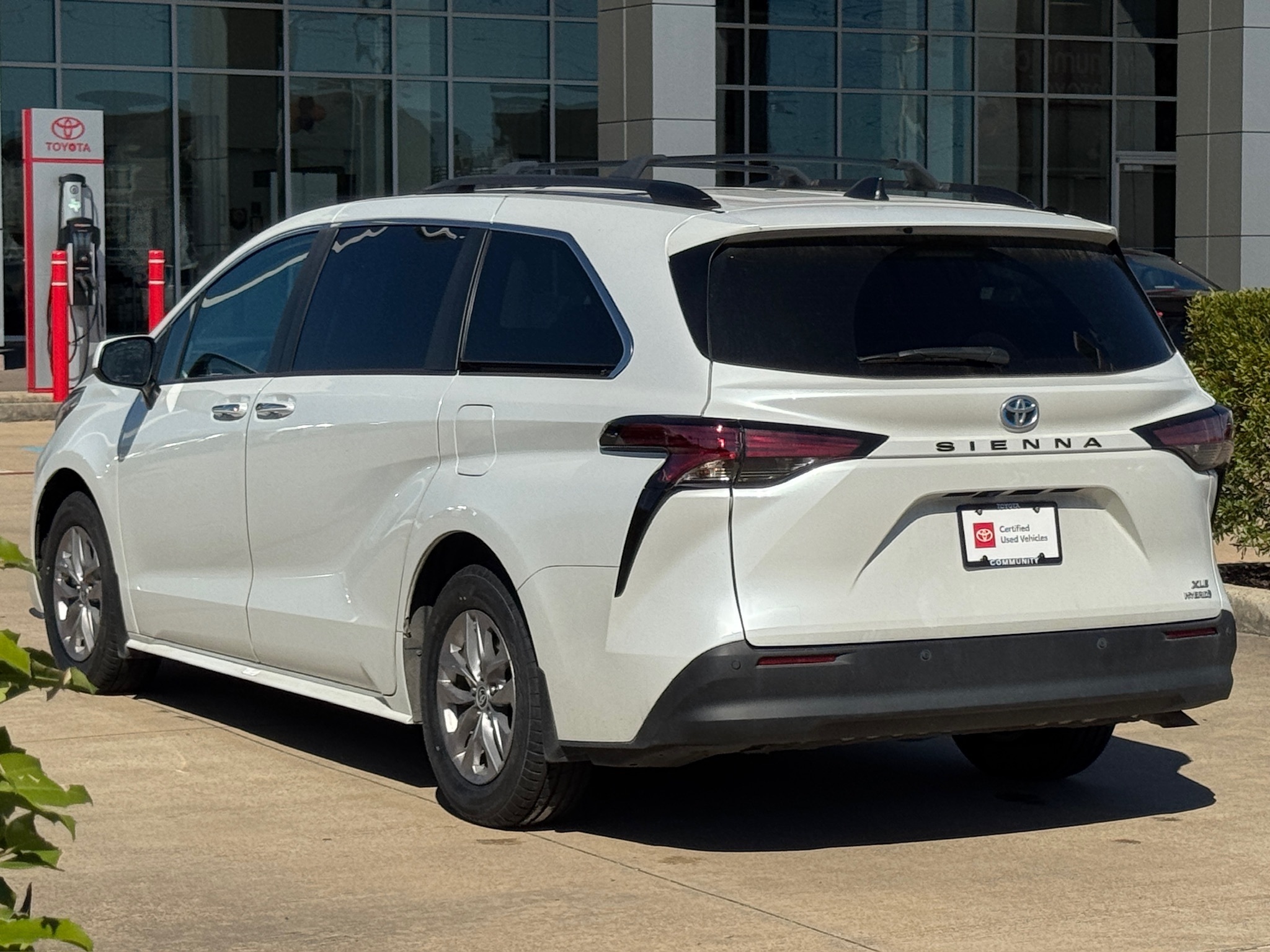 2022 Toyota Sienna XLE Beige at Toyota of Victoria