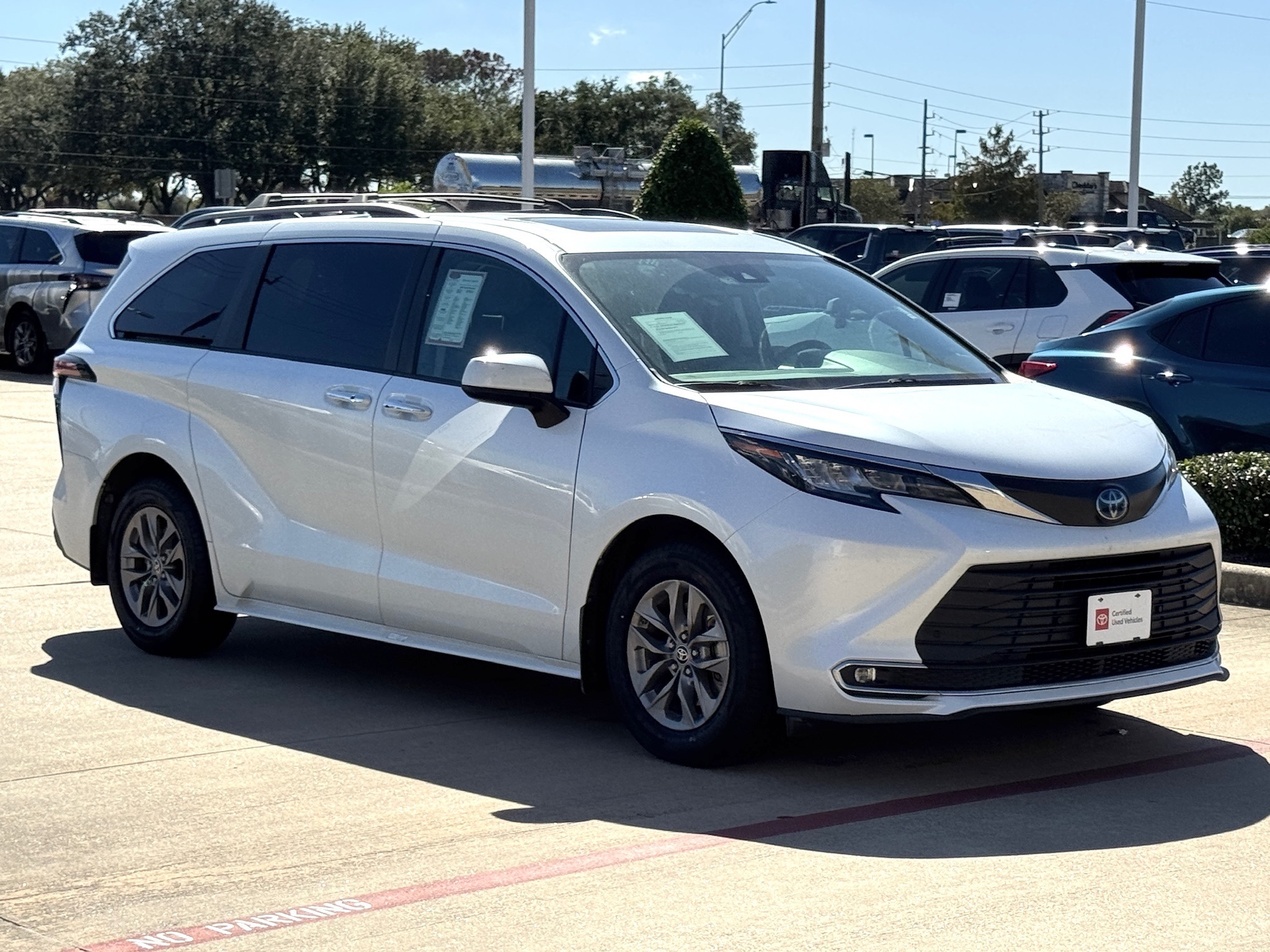 2022 Toyota Sienna XLE Beige at Toyota of Victoria