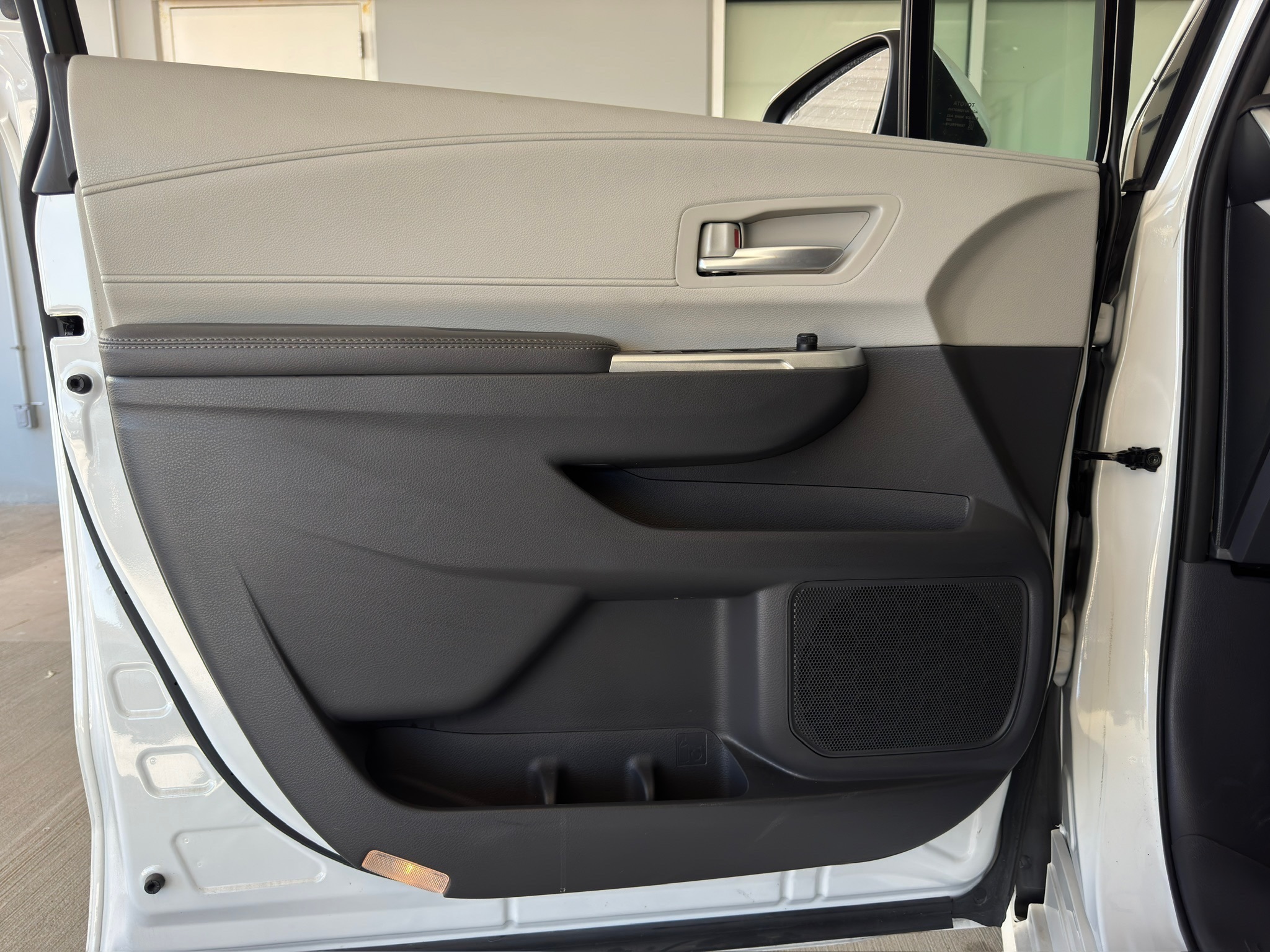 2022 Toyota Sienna XLE Beige at Toyota of Victoria