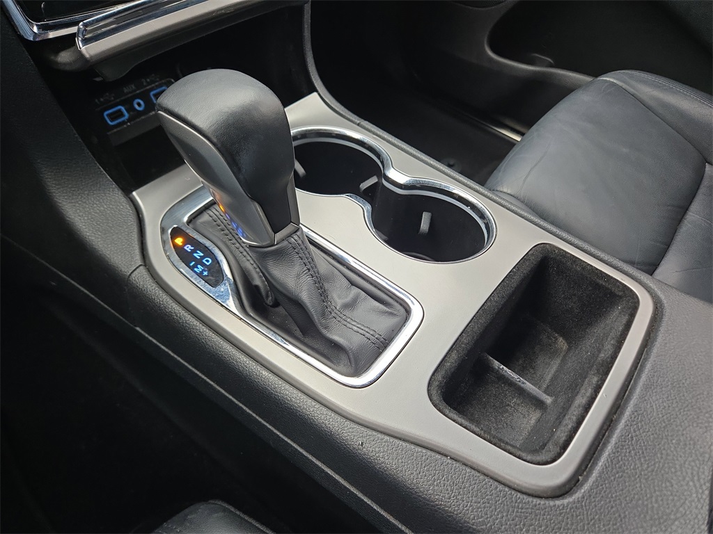 2020 Jeep Grand Cherokee Limited Gray at Texan Dodge Chrysler Jeep Ram