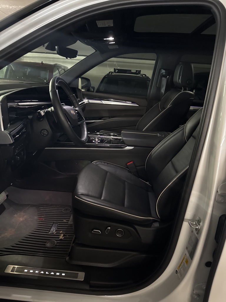 2025 Cadillac Escalade ESV Sport 4WD