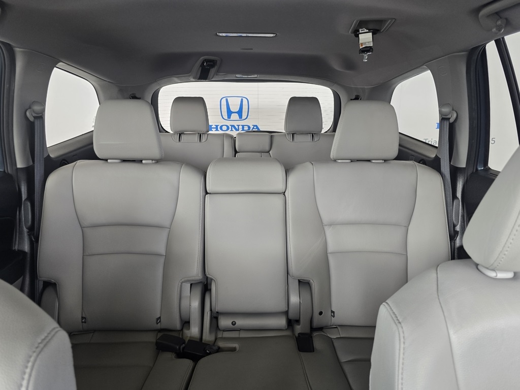 Thumbnail: 2019 Honda Pilot - 25