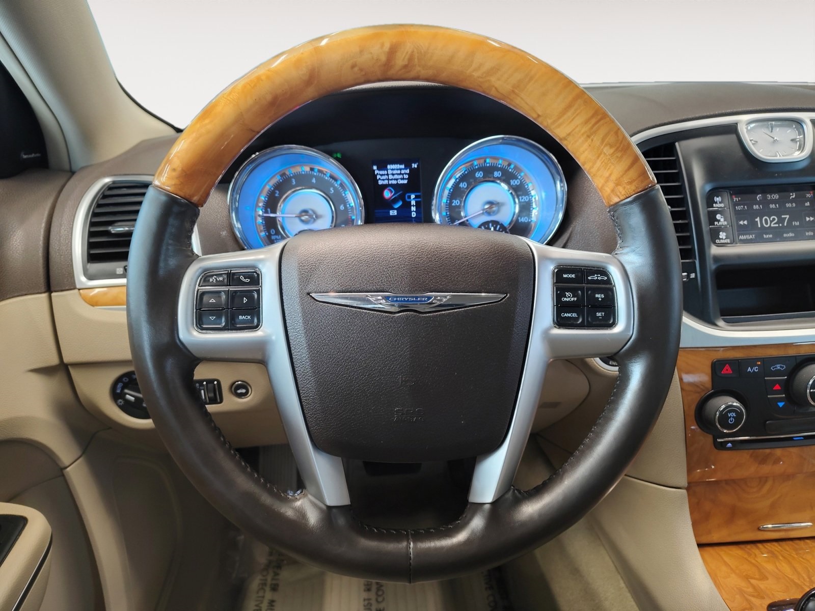 Used Car 2012 Chrysler 300  Limited For Sale Under $12,000 In San Antonio, Texas