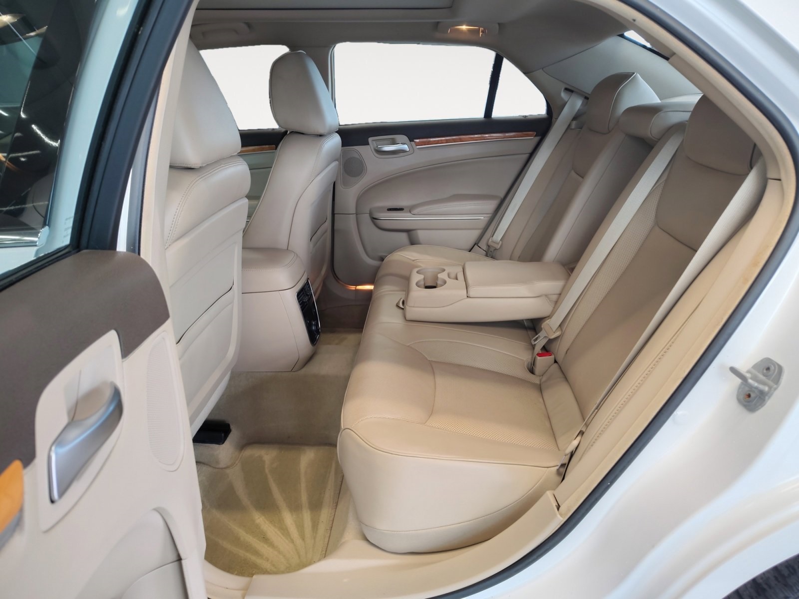 Used Car 2012 Chrysler 300  Limited For Sale Under $12,000 In San Antonio, Texas