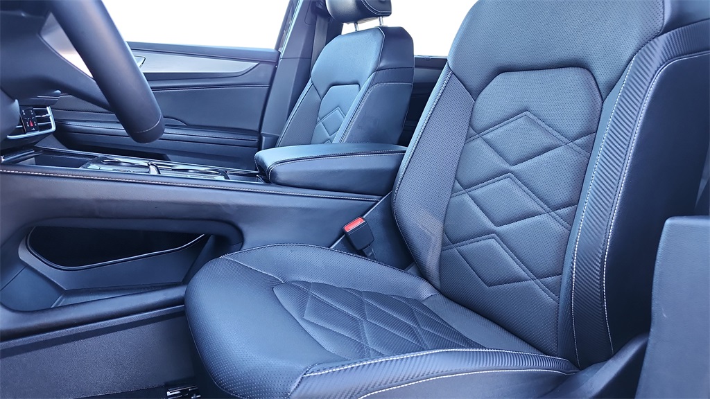 2024 Volkswagen Atlas Cross Sport