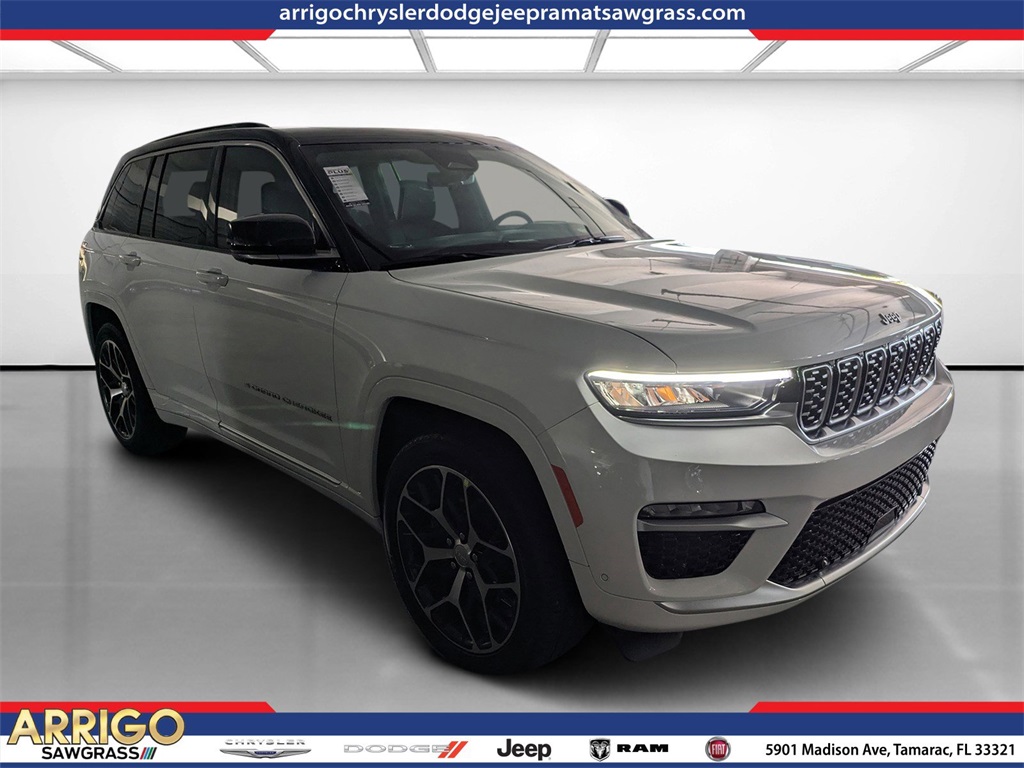 2025 Jeep Grand Cherokee Summit