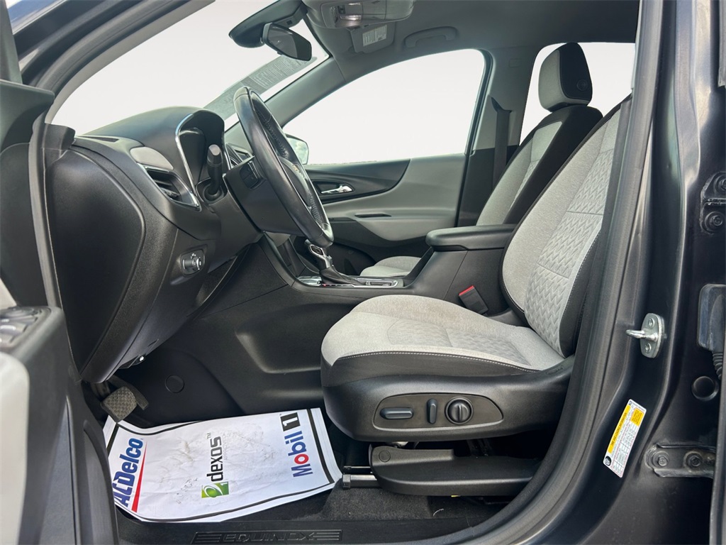 Used Car 2022 Chevrolet Equinox  Lt For Sale Under $20,000 In Floresville, Texas