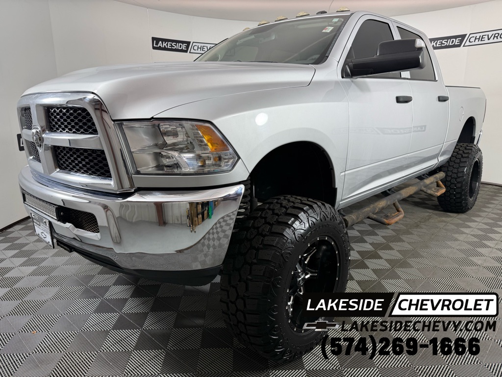 2017 RAM 2500 Tradesman Crew Cab 4WD