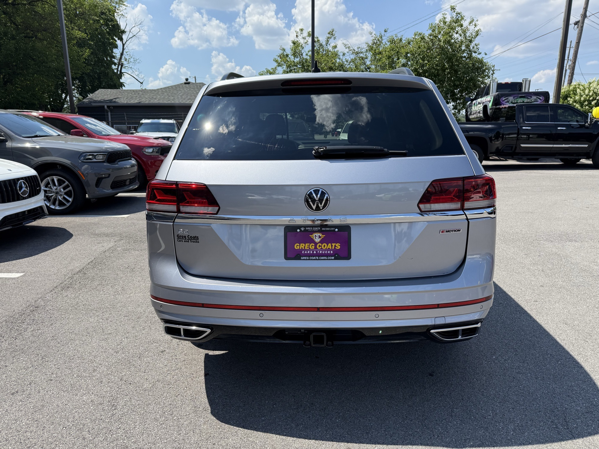 2021 Volkswagen Atlas V6 SE Technology R-Line photo 2
