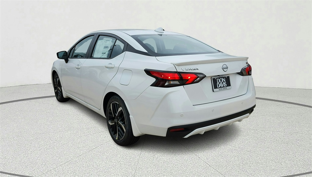 2025 Nissan Versa
