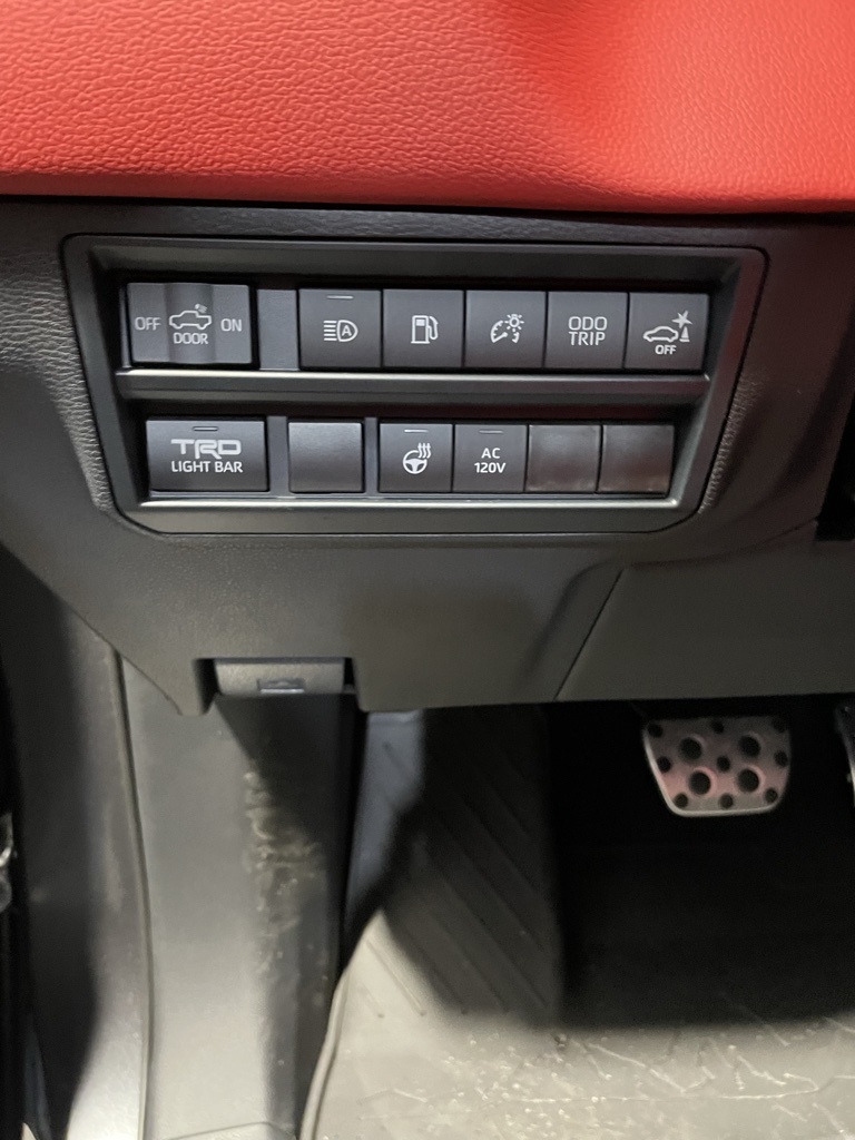 Thumbnail: 2026 Toyota Tundra - 31