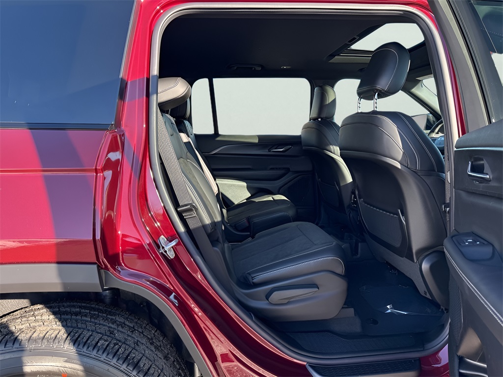 2025 Jeep Grand Cherokee L