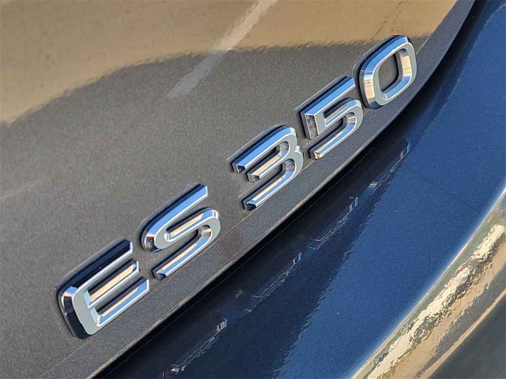 2022 Lexus ES 350 Gray at Ultimate Motorsports