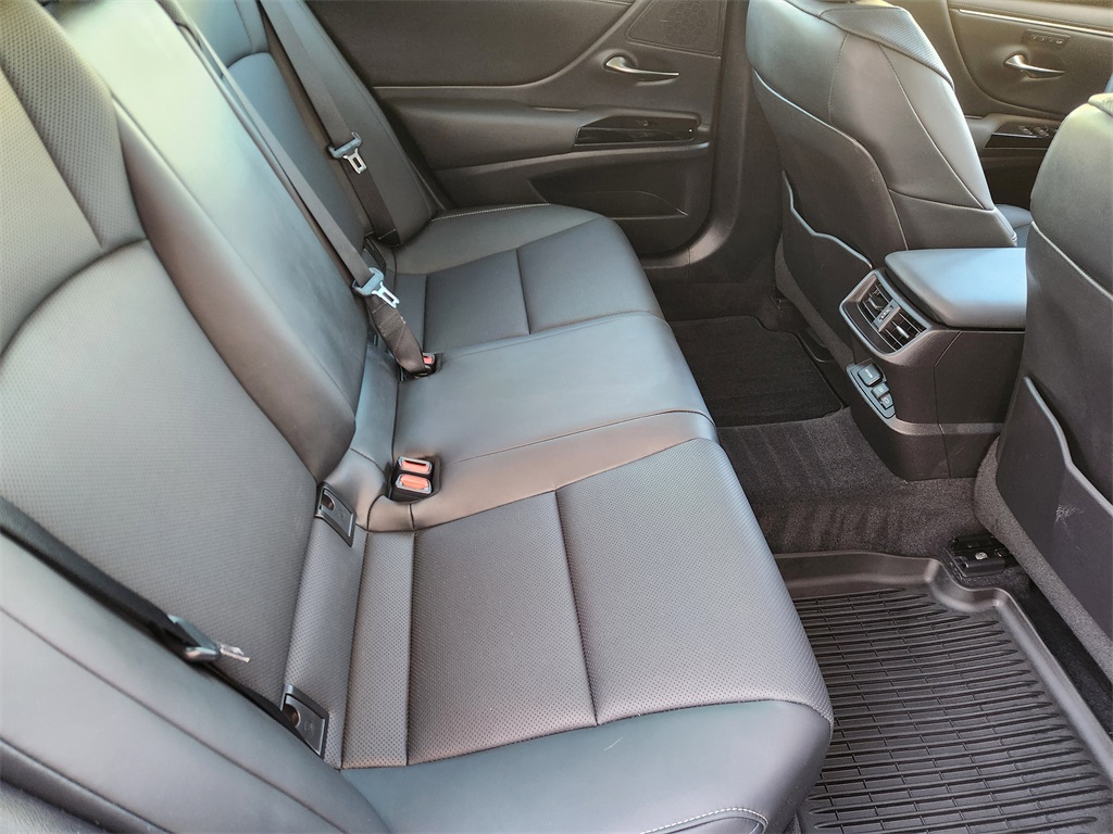 2022 Lexus ES 350 Gray at Ultimate Motorsports