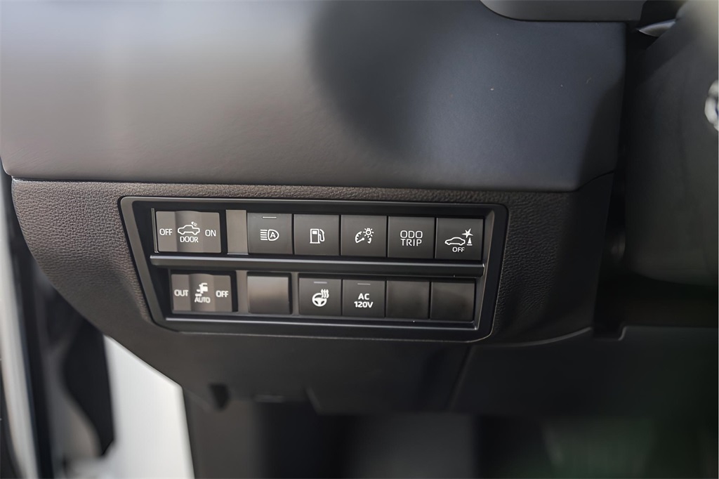 Used Car 2024 Toyota Tundra Hybrid  Platinum For Sale Under $60,000 In Austin, Texas