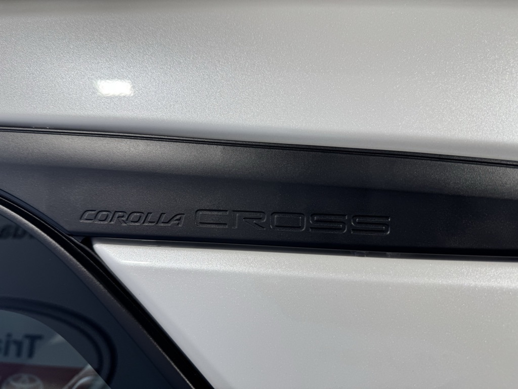 Thumbnail: 2026 Toyota Corolla Cross - 14