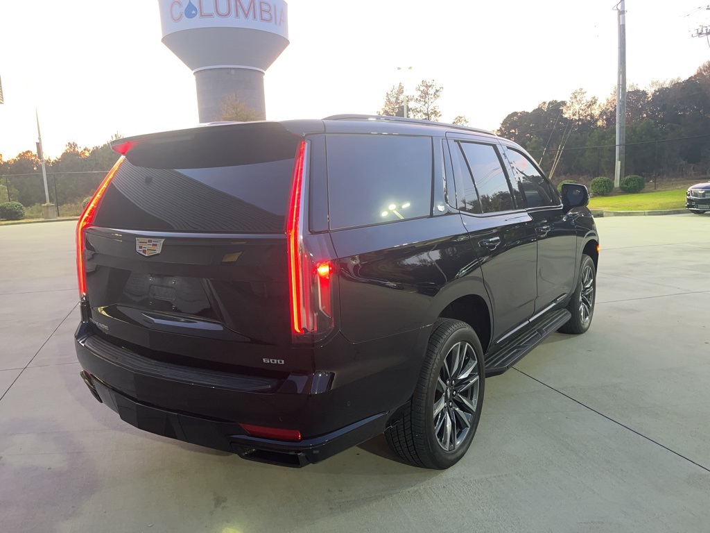 2023 Cadillac Escalade Sport Platinum photo 3