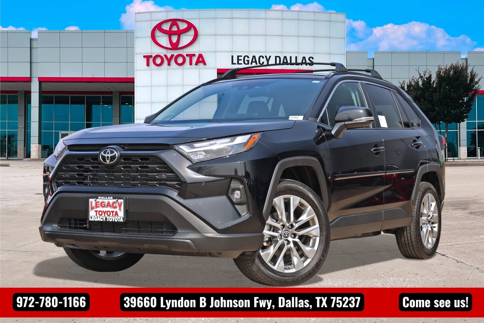 2025 Toyota RAV4 XLE Premium FWD