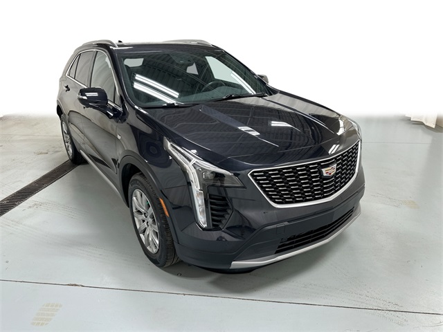 2023 Cadillac XT4 Premium Luxury AWD