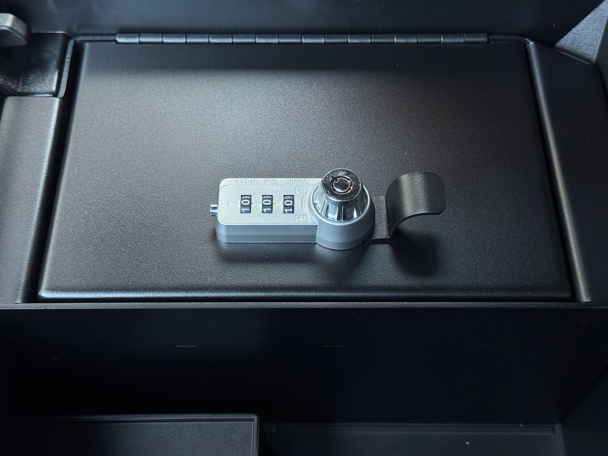 2026 Toyota Tundra Hybrid Capstone - 8