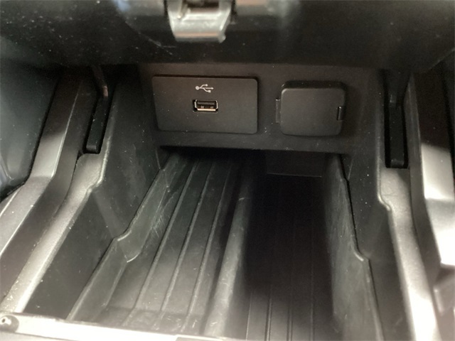 Used Car 2019 Ford Explorer  Xlt For Sale Under $20,000 In San Antonio, Texas