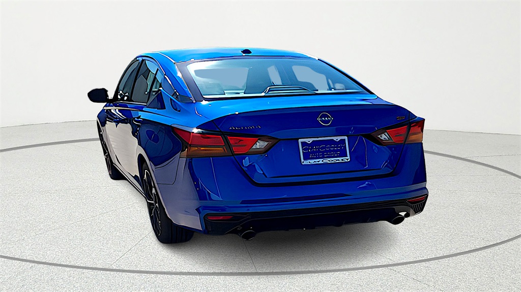 2025 Nissan Altima