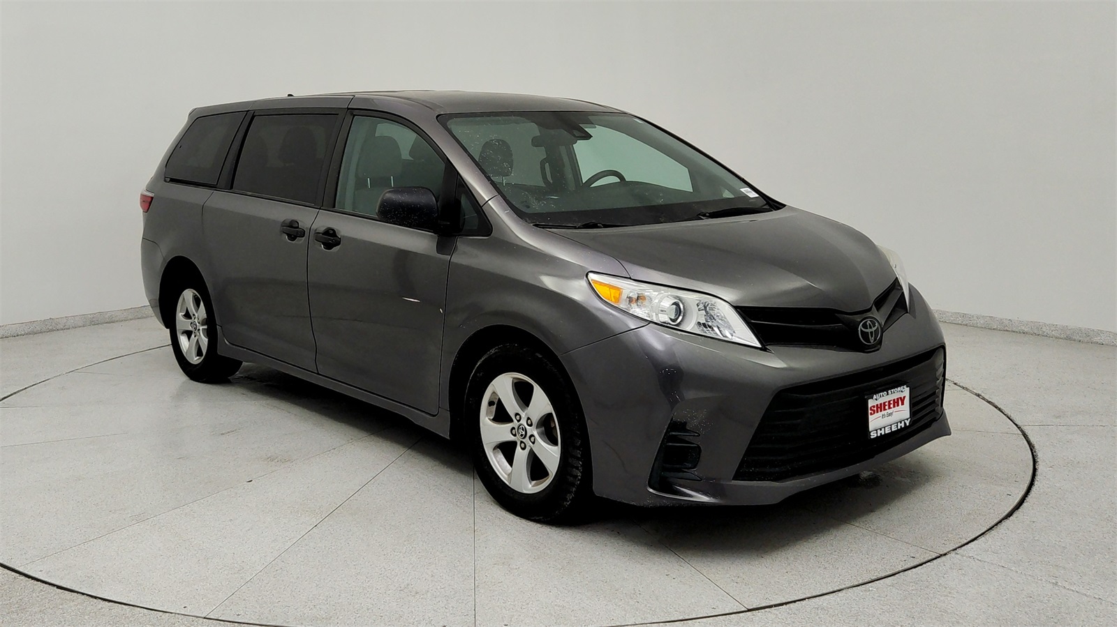 2020 Toyota Sienna L 7-Passenger FWD