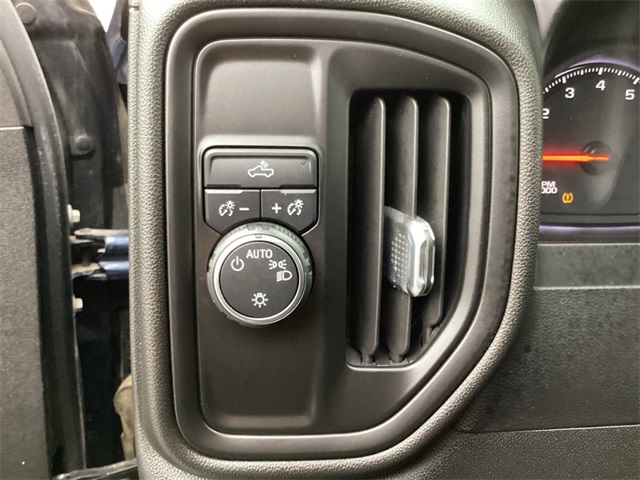 Used Car 2020 Chevrolet Silverado 1500  Custom For Sale Under $25,000 In San Antonio, Texas