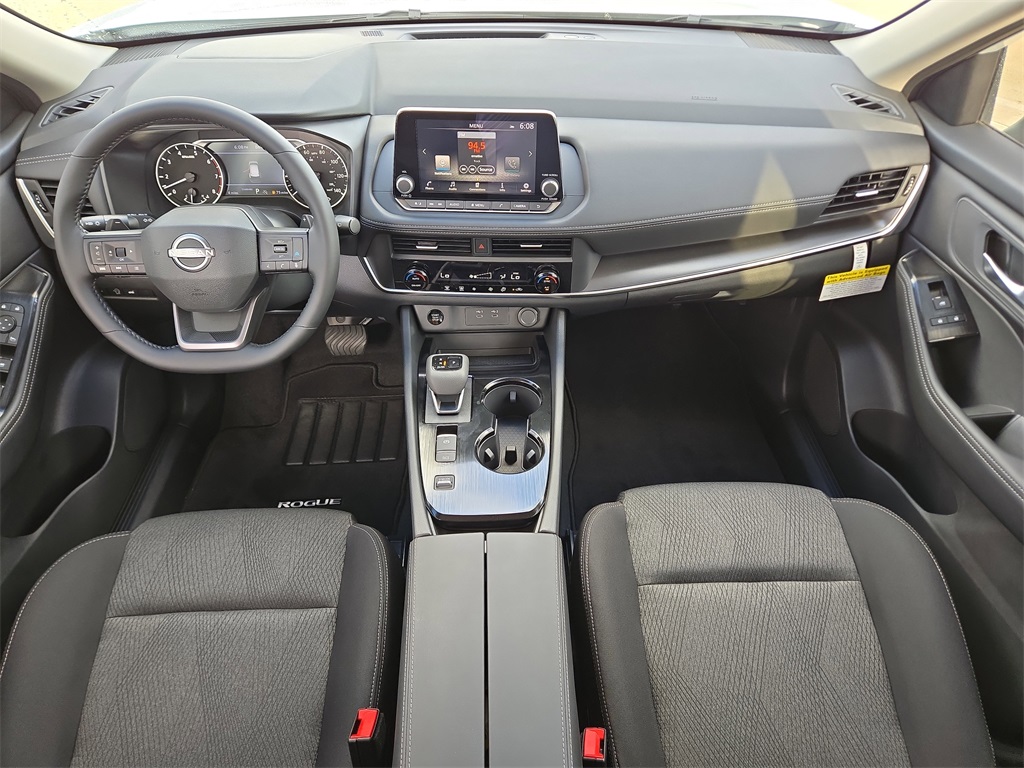 2026 Nissan Rogue SV - 5