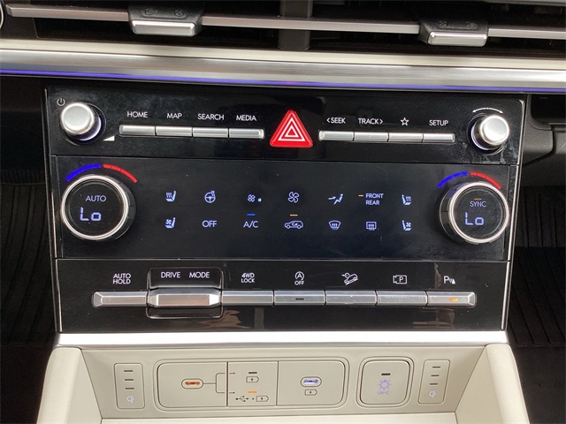 Used Car 2024 Hyundai Santa Fe  Calligraphy For Sale Under $40,000 In San Antonio, Texas