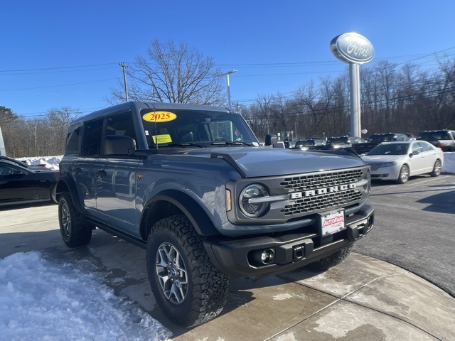 2025 Ford Bronco Badlands 4-Door 4WD