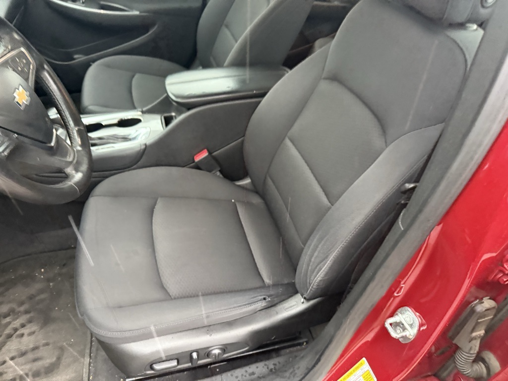 2016 Chevrolet Malibu LT Red at Autostrade